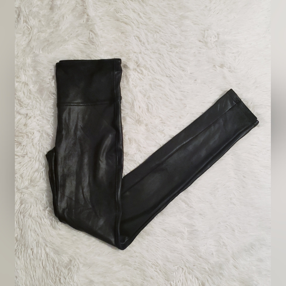 SPANXshape Faux Leather Black Leggings, Size: Small - Picture 6 of 10